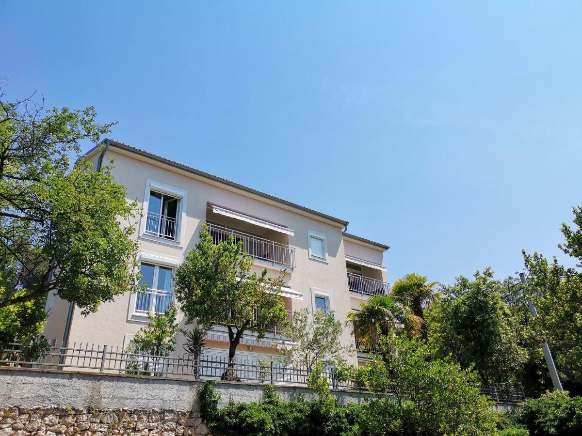 Villa Sara Lux Crikvenica Esterno foto